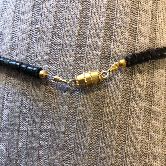 Vintage pearl eagle heishi bead necklace - Picture 7 of 7